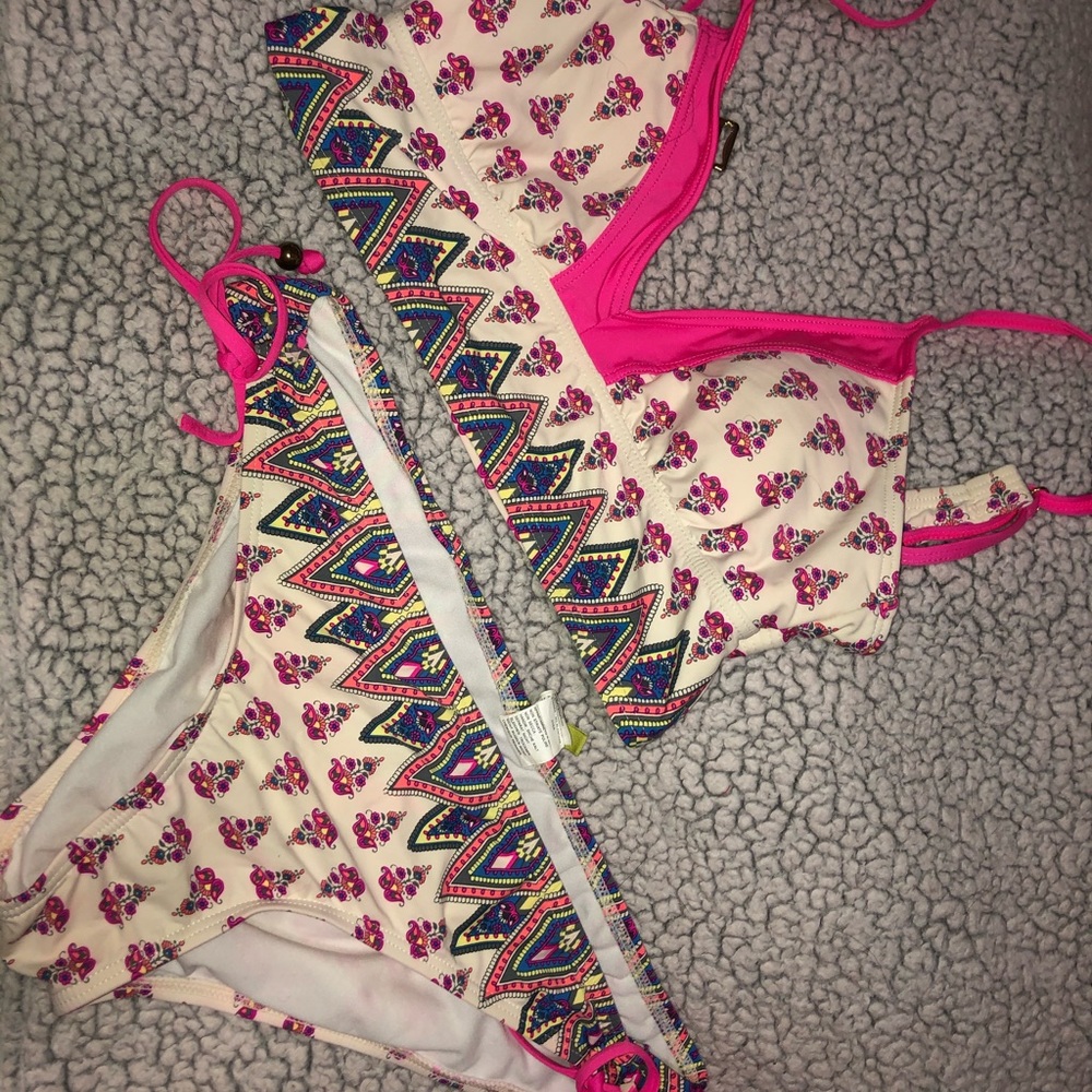 Neon Gianni Bini Bikini
